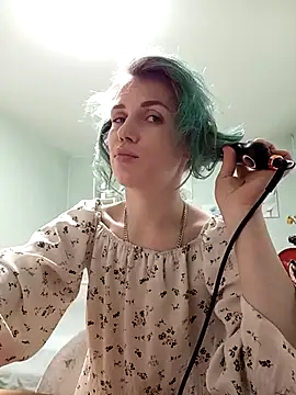 Linda Gregory online show from 14, 12, 2025