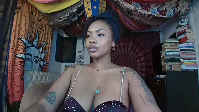 ElizaGrey  online show from 30, 5, 2026