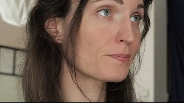 Snapshot of yulladao chatting on 13, 9, 2025 yulladao online show from 13, 9, 2025