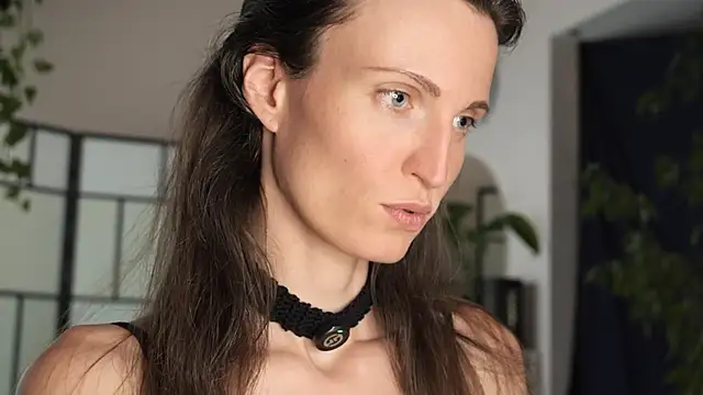 Snapshot of yulladao chatting on 12, 10, 2025 yulladao online show from 12, 10, 2025