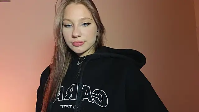 MiaKeler online show from 31, 1, 2025