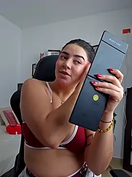 Lia flowers online show from 12, 12, 2024