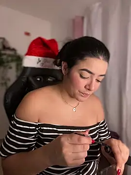 Lia flowers online show from 27, 12, 2024