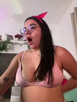 Lia flowers online show from 4, 1, 2025