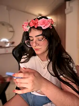 Snapshot of Lia_flowers chatting on 3, 11, 2025 Lia flowers online show from 3, 11, 2025