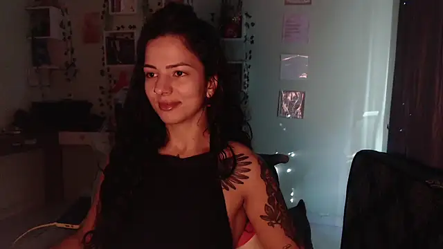 Snapshot of BeellyDance chatting on 13, 6, 2026 BeellyDance online show from 13, 6, 2026
