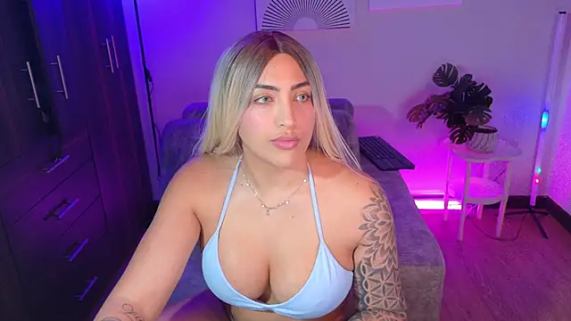 Snapshot of a_belladanger chatting on 14, 3, 2026 a belladanger online show from 14, 3, 2026