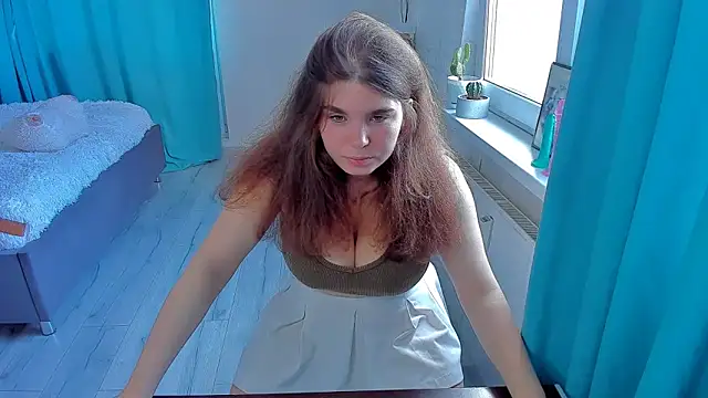 Mia Brackenridge26 online show from 3, 10, 2025