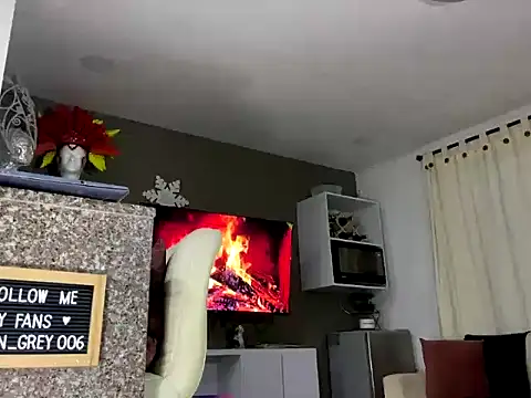 Snapshot of sebastiangrey06 chatting on 14, 1, 2026 sebastiangrey06 online show from 14, 1, 2026