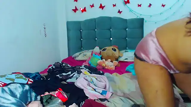 AmaraRoberts420 online show from 16, 1, 2025