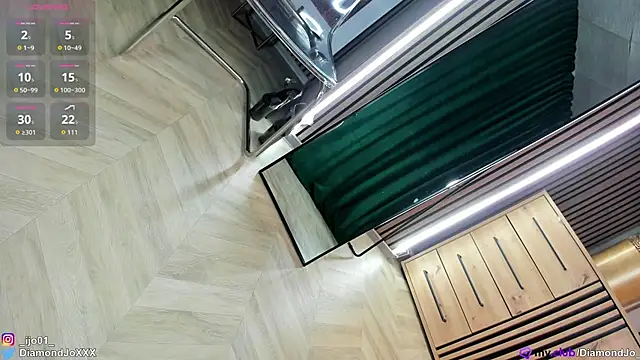 DiamondJo  online show from 10, 10, 2025