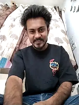 Snapshot of Instant_charger@xh chatting on 13, 4, 2026 Instant chargerxh online show from 13, 4, 2026