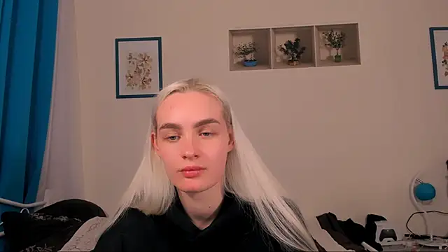 OliviaKisss online show from 18, 5, 2026
