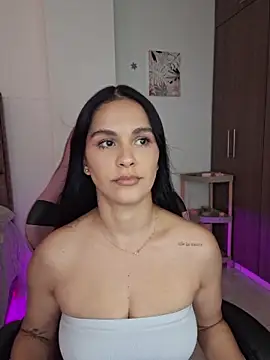 Snapshot of heyshaa chatting on 15, 3, 2026 heyshaa online show from 15, 3, 2026