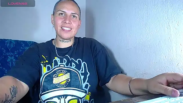 Snapshot of Yessi_rousse chatting on 3, 1, 2025 Yessi rousse online show from 3, 1, 2025