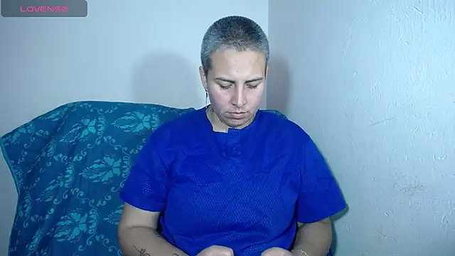 Snapshot of Yessi_rousse chatting on 17, 1, 2025 Yessi rousse online show from 17, 1, 2025
