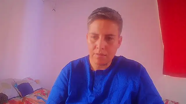 Snapshot of Yessi_rousse chatting on 7, 10, 2025 Yessi rousse online show from 7, 10, 2025