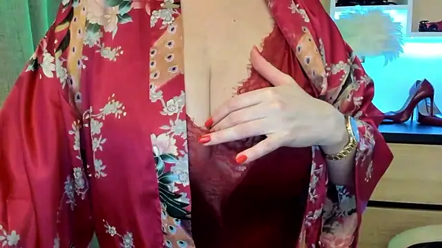 Snapshot of feliziaDesire chatting on 16, 1, 2026 feliziaDesire online show from 16, 1, 2026