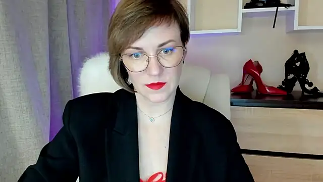 feliziaDesire online show from 9, 3, 2026