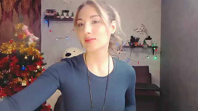 Snapshot of MillaXQueen chatting on 6, 1, 2025 MillaXQueen online show from 6, 1, 2025