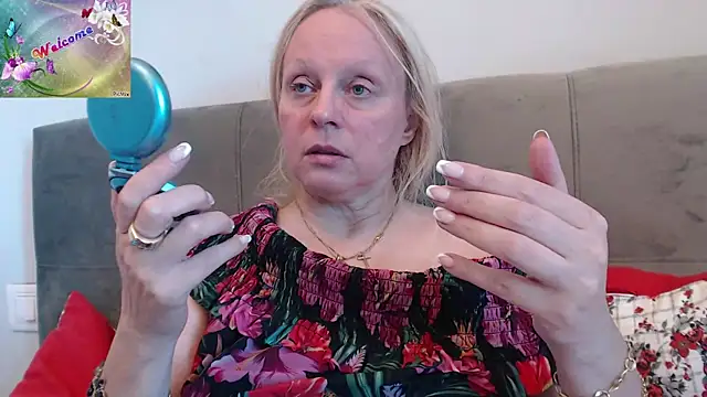 martachatte online show from 29, 9, 2025