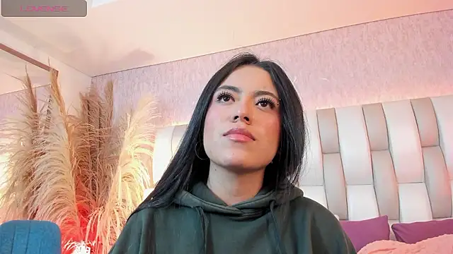 Snapshot of Rebeca_jones chatting on 17, 1, 2026 Rebeca jones online show from 17, 1, 2026