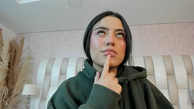 Snapshot of Rebeca_jones chatting on 13, 2, 2026 Rebeca jones online show from 13, 2, 2026