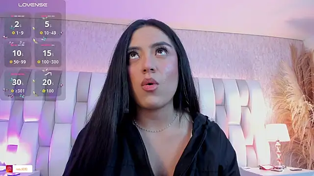 Snapshot of Rebeca_jones chatting on 24, 2, 2026 Rebeca jones online show from 24, 2, 2026