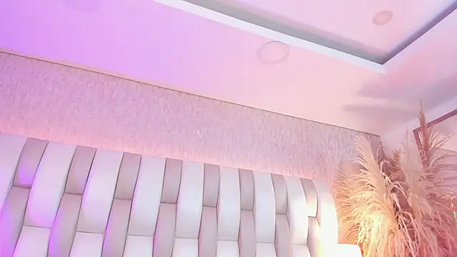 Snapshot of Rebeca_jones chatting on 2, 3, 2026 Rebeca jones online show from 2, 3, 2026