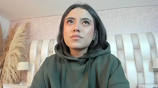 Rebeca jones online show from 28, 3, 2026