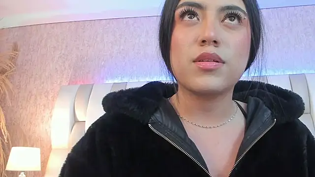 Rebeca jones online show from 13, 5, 2026