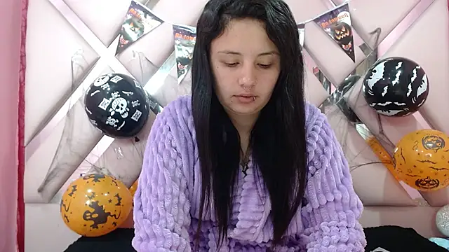 nathaly low1 online show from 16, 10, 2025