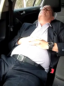 Snapshot of stiffandlubed@xh chatting on 17, 9, 2025 stiffandlubedxh online show from 17, 9, 2025