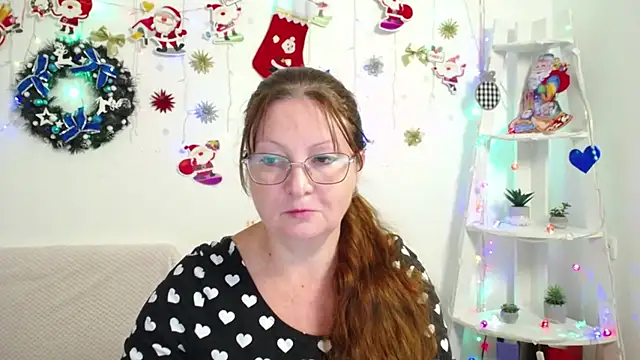 VanessaHotts online show from 5, 12, 2024