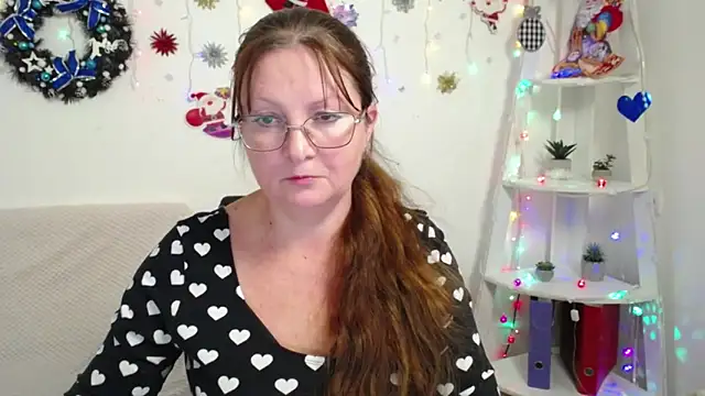 VanessaHotts online show from 5, 12, 2024