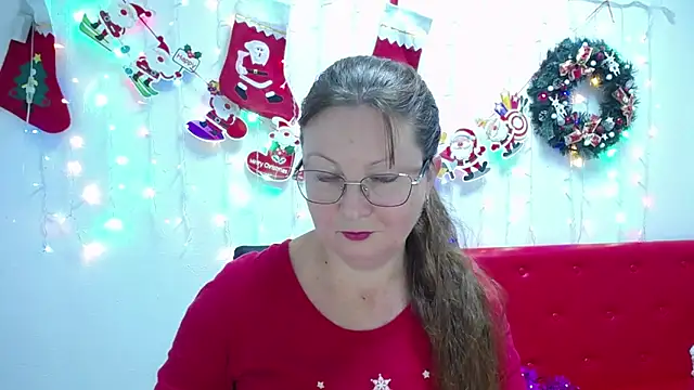 VanessaHotts online show from 28, 12, 2024
