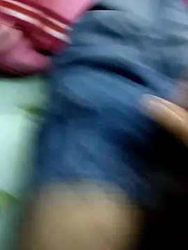 Snapshot of Sanny212 chatting on 15, 12, 2025 Sanny212 online show from 15, 12, 2025