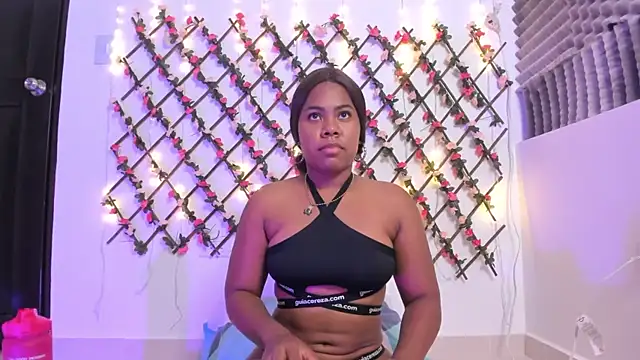 Snapshot of naughty_ebonyy chatting on 22, 3, 2026 naughty ebonyy online show from 22, 3, 2026