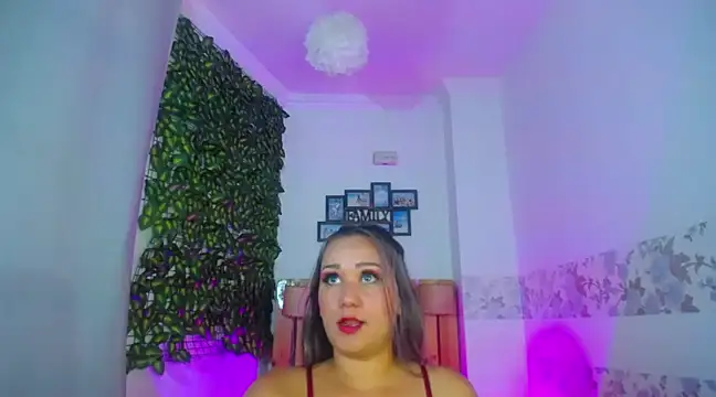 Snapshot of paula_brausin chatting on 30, 1, 2025 paula brausin online show from 30, 1, 2025