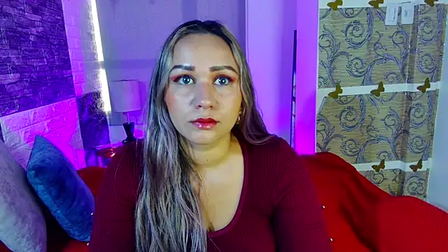 Snapshot of paula_brausin chatting on 18, 2, 2025 paula brausin online show from 18, 2, 2025