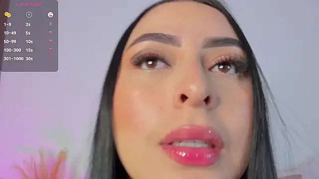 Kattycollinss1 online show from 8, 3, 2025