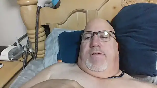 Bigbear0563 online show from 4, 2, 2026