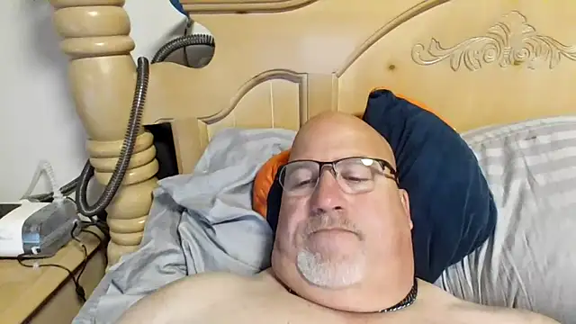 Bigbear0563 online show from 11, 5, 2026