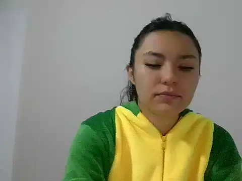 Snapshot of _andygirl chatting on 21, 12, 2025 andygirl online show from 21, 12, 2025