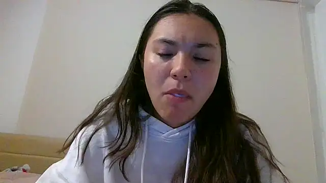 Snapshot of _andygirl chatting on 27, 4, 2026 andygirl online show from 27, 4, 2026