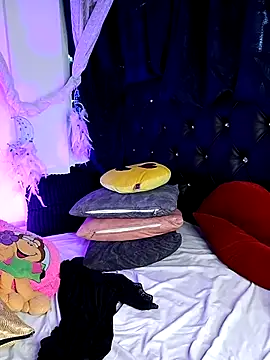 Snapshot of Piafisher1 chatting on 9, 3, 2025 Piafisher1 online show from 9, 3, 2025