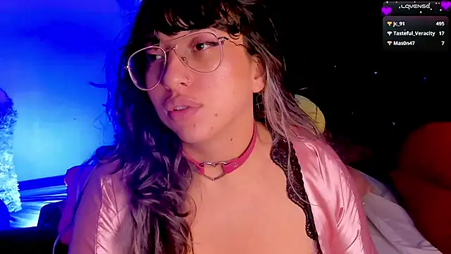 Snapshot of Piafisher1 chatting on 12, 3, 2025 Piafisher1 online show from 12, 3, 2025