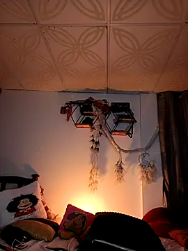 Snapshot of Piafisher1 chatting on 16, 10, 2025 Piafisher1 online show from 16, 10, 2025