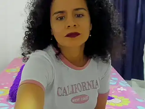 Snapshot of Sami_Hotie1 chatting on 16, 12, 2024 Sami Hotie1 online show from 16, 12, 2024