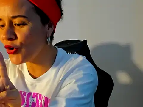 Snapshot of Sami_Hotie1 chatting on 9, 2, 2025 Sami Hotie1 online show from 9, 2, 2025